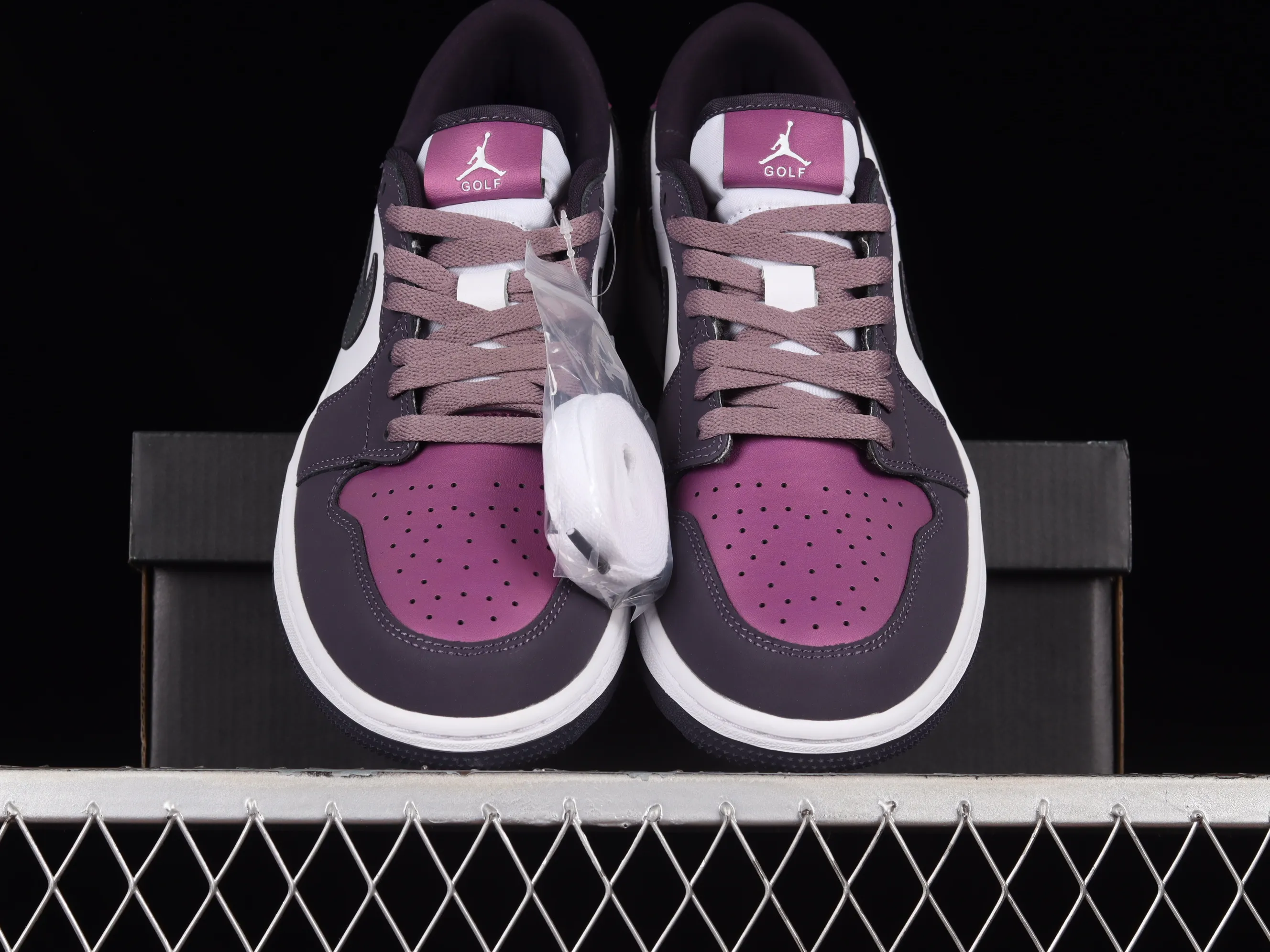 All categories Air Jordan Jordan series basketball shoes Air Jordan 1 Low G version pure original Air Jordan 1 Low Golf "Purple Smoke" AJ1 Joe 1 new golf version smoke white purple DZ9787-155